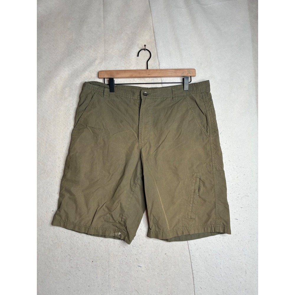 Royal Robbins Mens Olive Green Hiking Cargo Shorts Size 36 Outdoor Utility